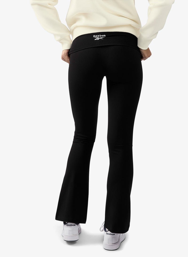 Reebok Tara Small Logo Flared Leggings - Image 2