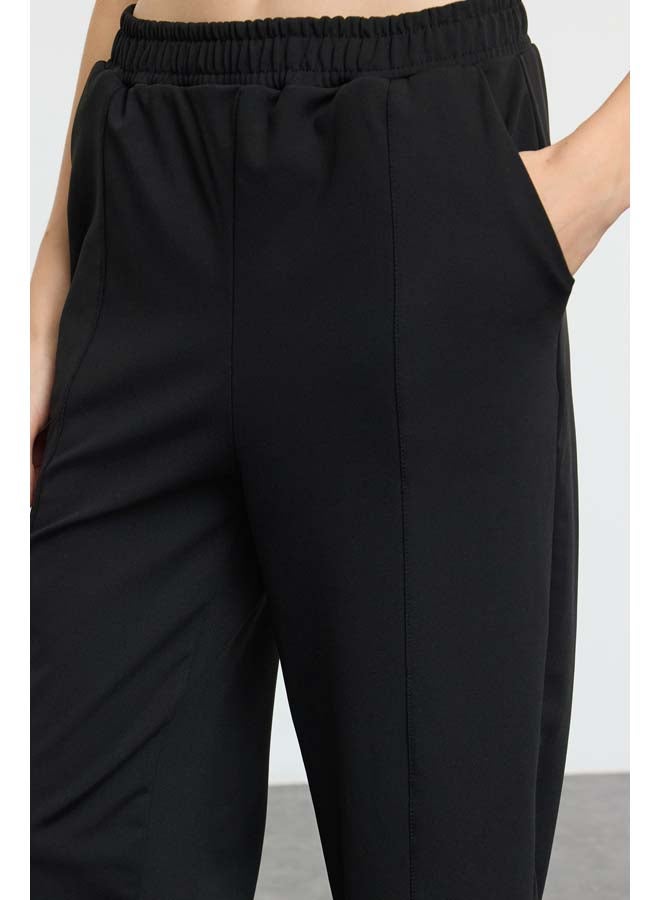 trendyol Black Warm Winter High Waist Carrot Fit Sports Knitted Sweatpants with Raised Inside THMAW25EA00007 - Image 4