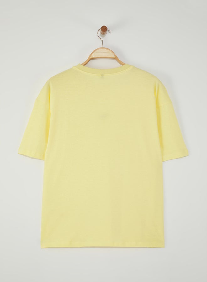 trendyol Yellow Oversize Dinosaur Embroidered T-shirt 100% Tok - Image 4