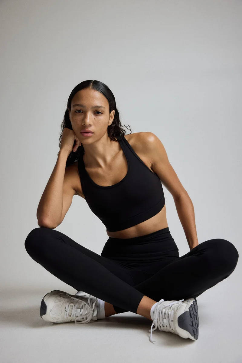 H&M Medium Support Sports bra with SoftMove™