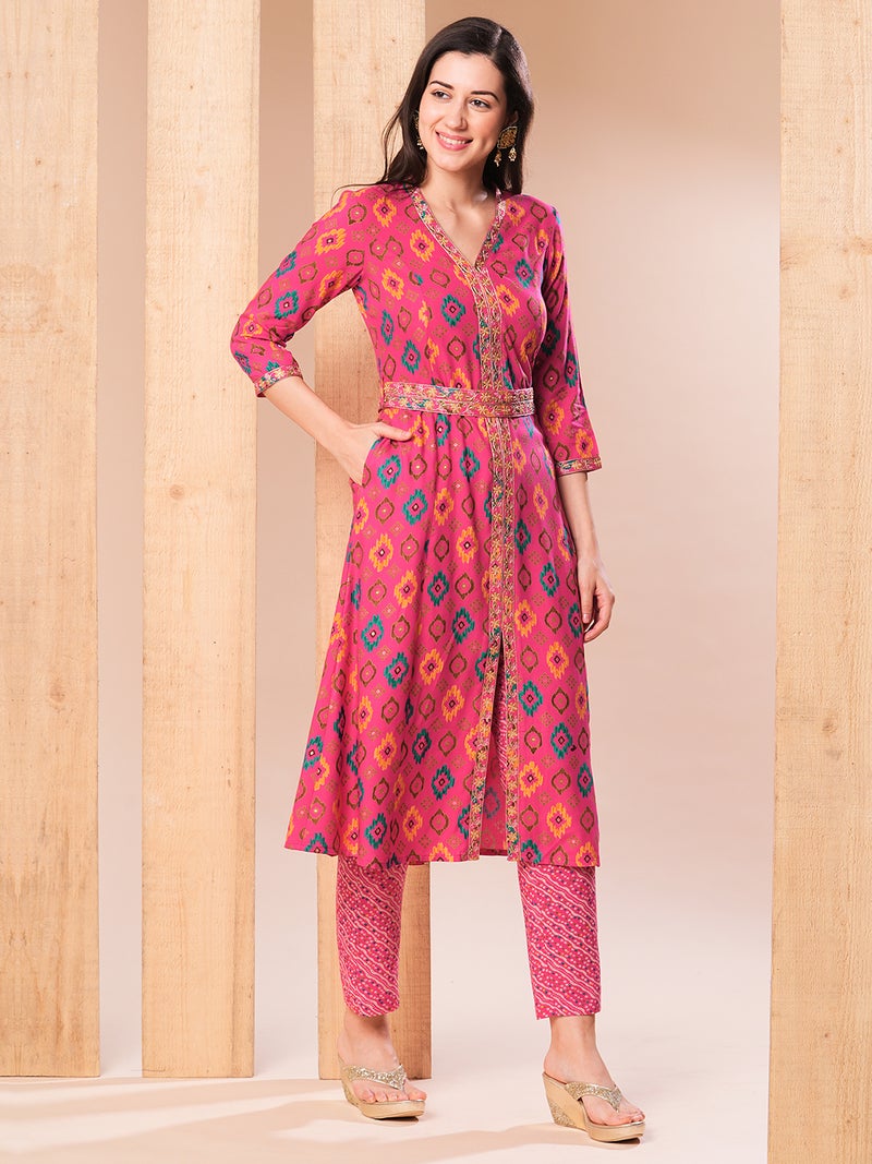 globus Globus Women Pink & Yellow Ethnic Motifs Printed Regular Thread Work Kurta With Trousers - Image 2