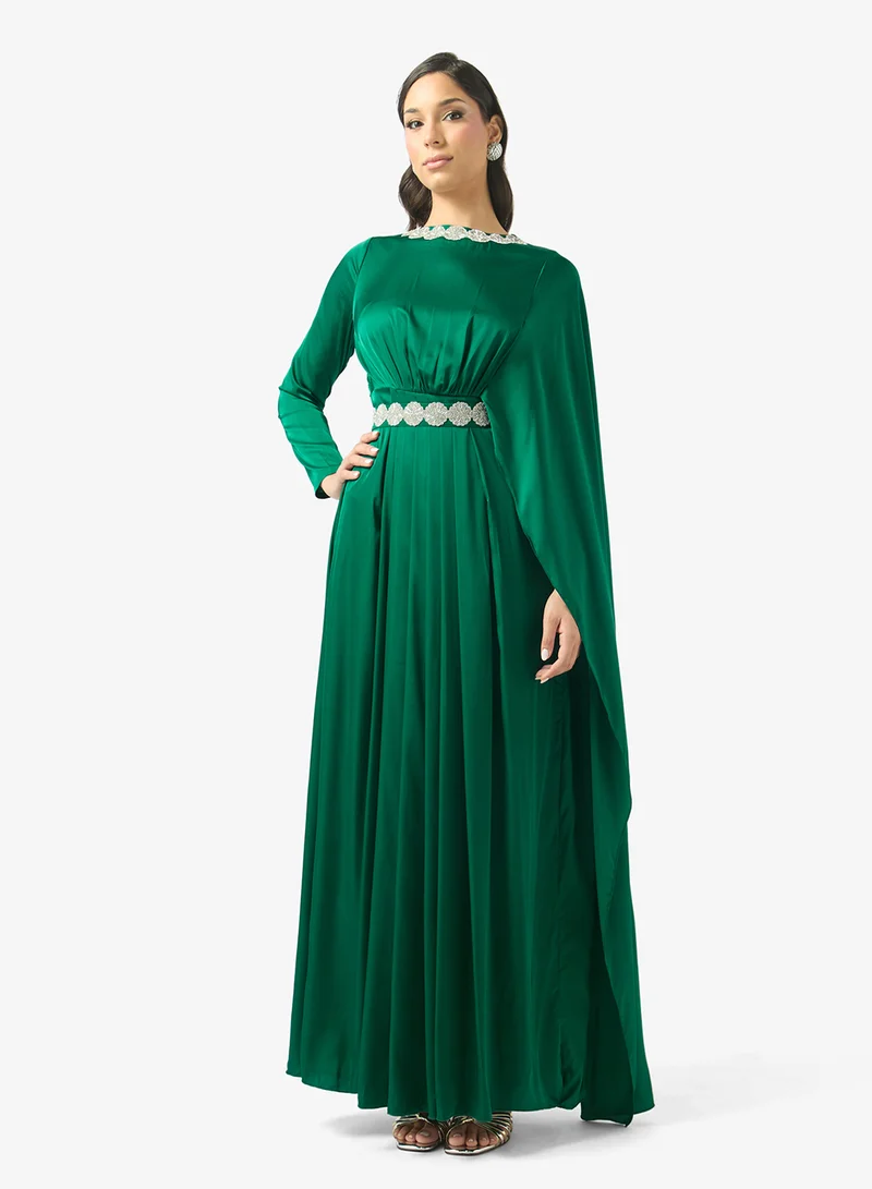 جولدن ابل Belted Maxi Dress