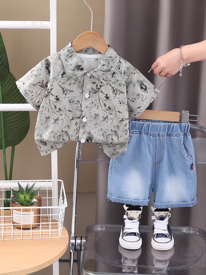 Boys' Summer Handsome Suit 2025 Children'S Baby Fashion Full Print Leaf Shirt Two-Piece Fashionable Set - Image 4