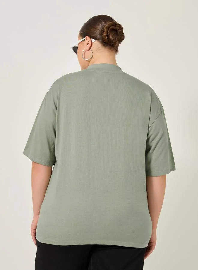 Styli Plus Size Round Neck Oversized T-Shirt with Utility Pockets