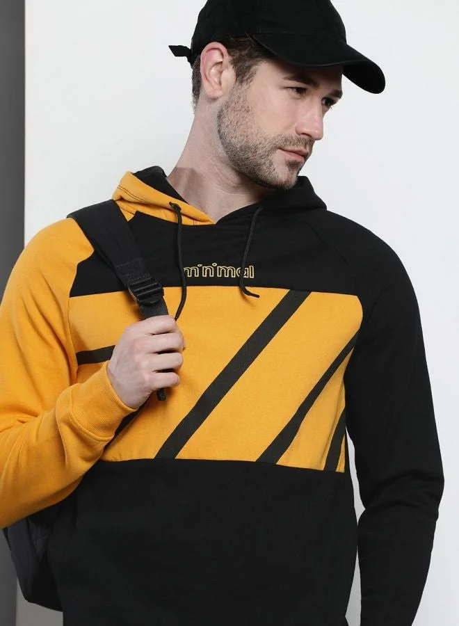 The Indian Garage Co  The Indian Garage Co Men Regular Fit Colourblocked Round Neck Full Sleeves Sweatshirt  | Best Price UAE