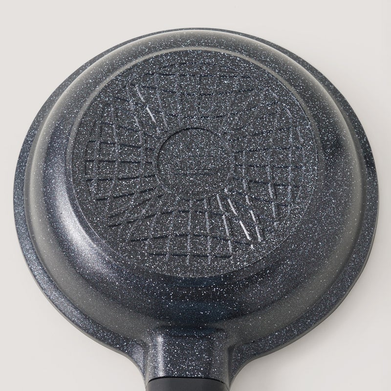 ألبرتو مقلاة ألومنيوم مع غطاء 1.5 لتر، أسود - Image 5