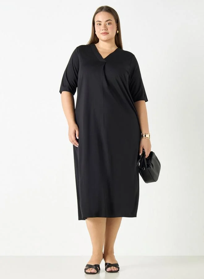 Ulla Popken Plus Size Ulla Popken V-neck Dress with Short Sleeves and Pockets