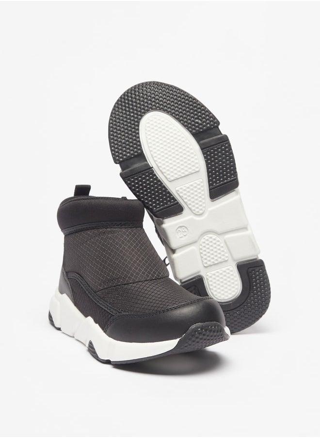 JUNIORS Boys Textured High Cut Boots With Zip Closure  - Image 4