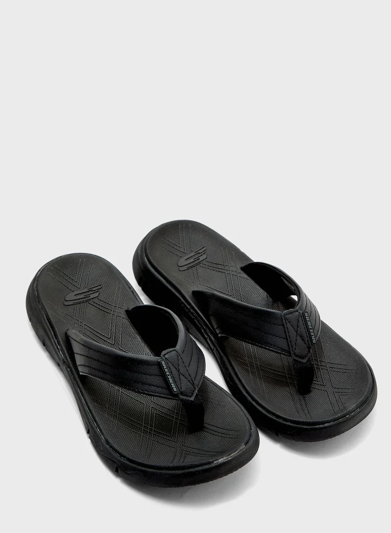 SKECHERS Wind Swell Butterlake Slippers