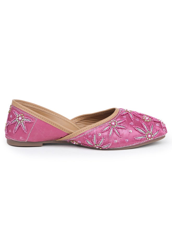 She Zone Pink Embellished Mojaris for Women - Image 4