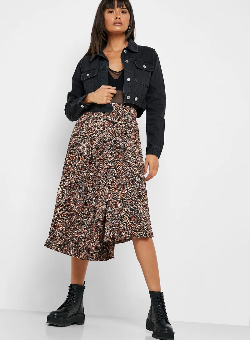 FOREVER 21 Cropped Denim Jacket