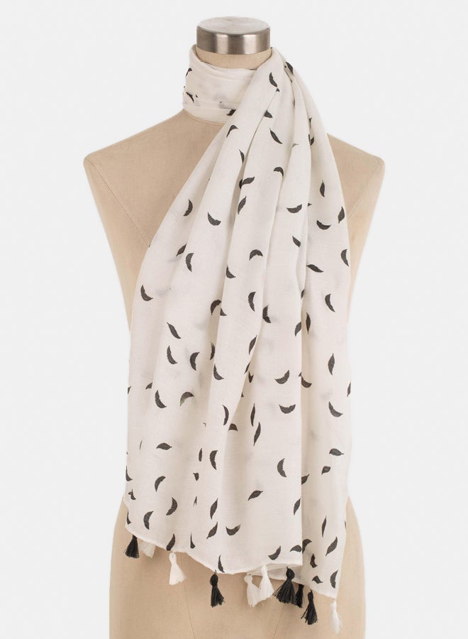 Premoda Women's Scarf White (88x178cm) - Image 2