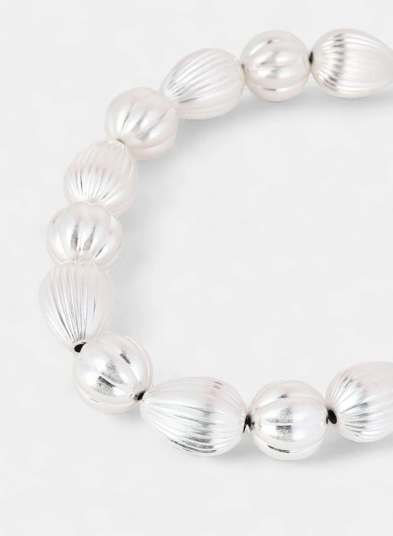 SOHI Ribbed-Ovoid Collar Artificial Necklace Jewellery