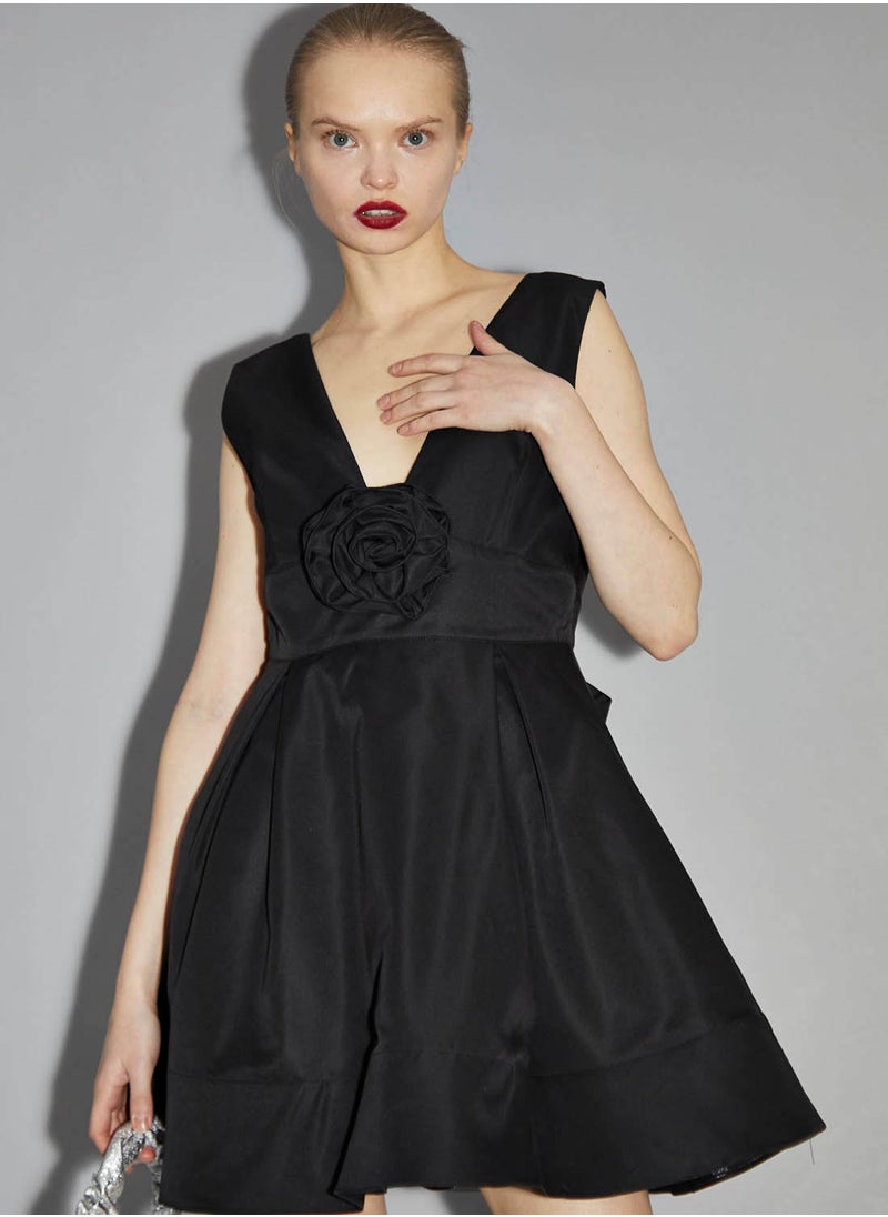 Collective The Label LADIES DRESS-BLACK-  - Image 4