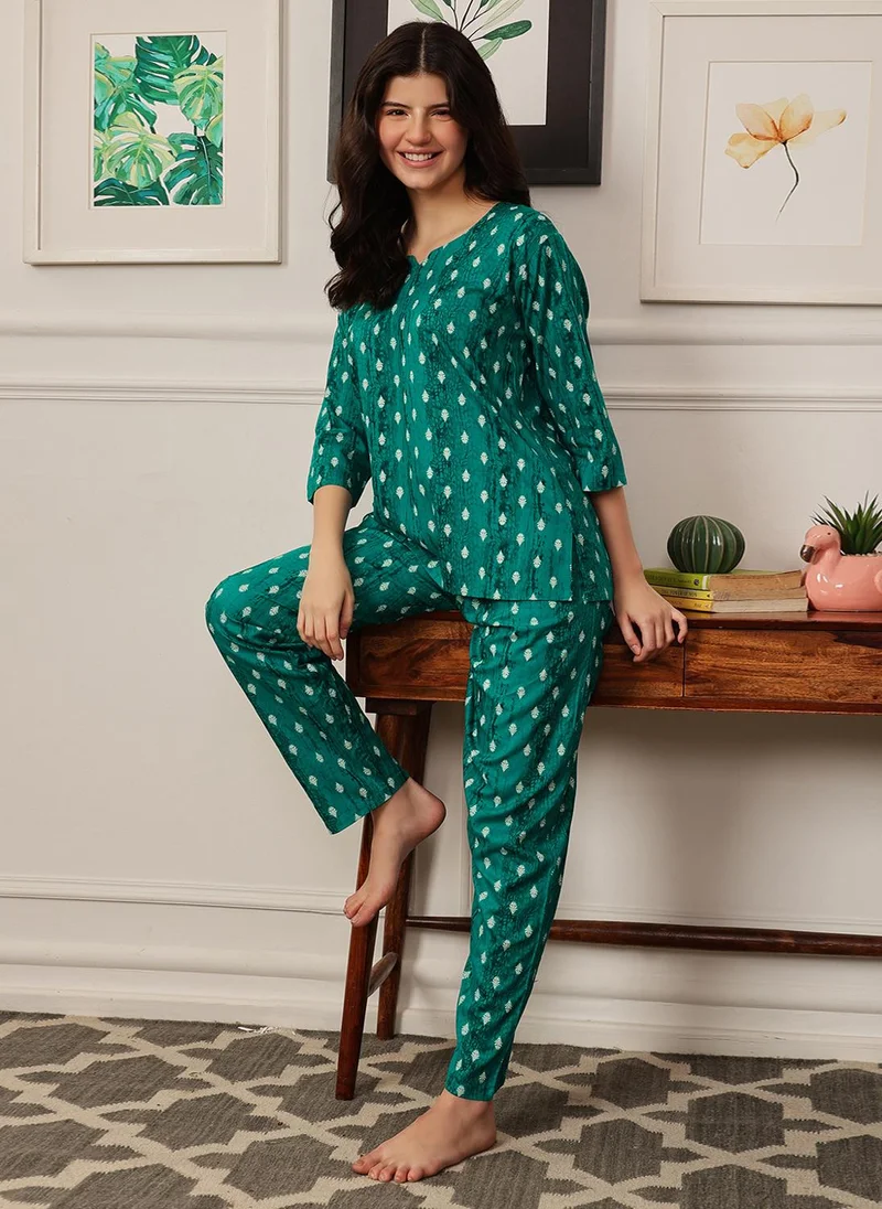 كلوفيا Clovia Printed Top & Pyjama Set in Teal Green - Rayon