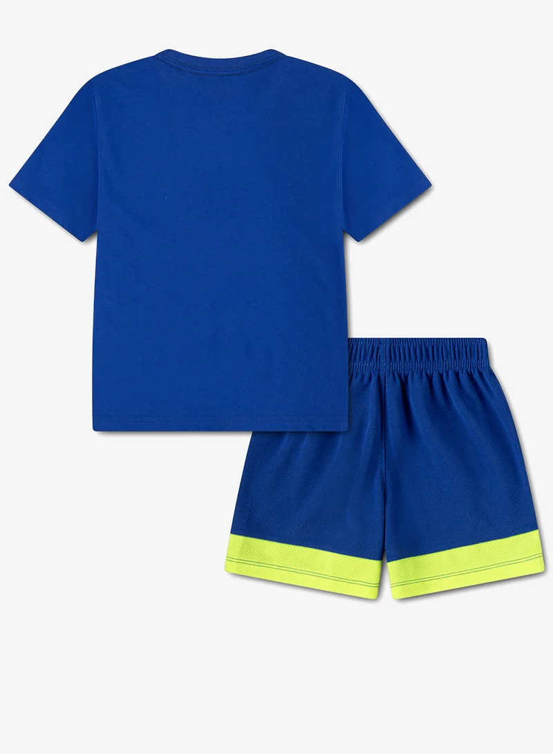 نايكي طقم شورتات برسومات كرة القدم للأطفال