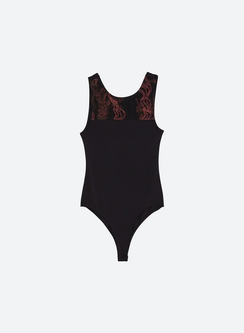 LES BENJAMINS TOP 002