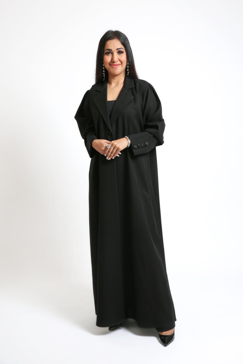 Nikias A sleek Black Crepe Overlap Abaya - Image 2