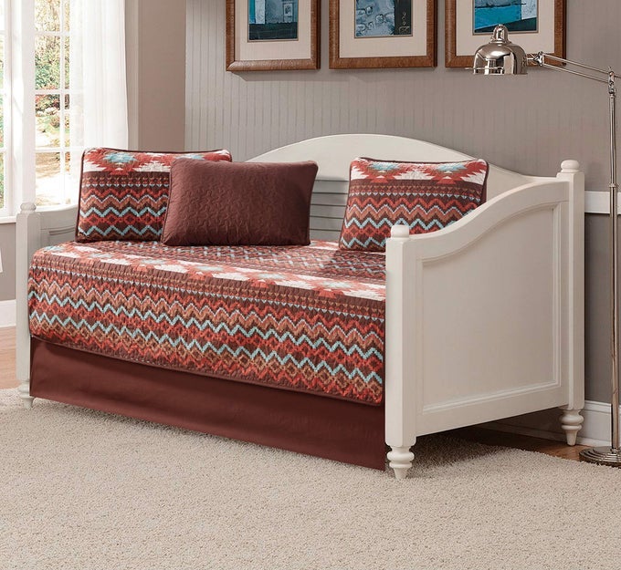 RUSTIC SOUTHWESTERN QUILT STITCHED WESTERN BEDSPREAD BEDDING SET WITH TRIBAL NATIVE AMERICAN PATTERNS UTAH BROWN DAYBED