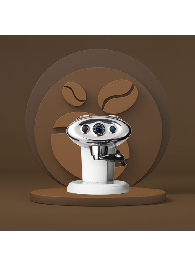 إيلي آلة القهوة Illy X7.1 iperEspresso، باللون الأبيض | تصميم إيطالي كلاسيكي، مضخة بقوة 15 بار، رغوة الحليب | متوافقة مع كبسولات illy iperEspresso - Image 5