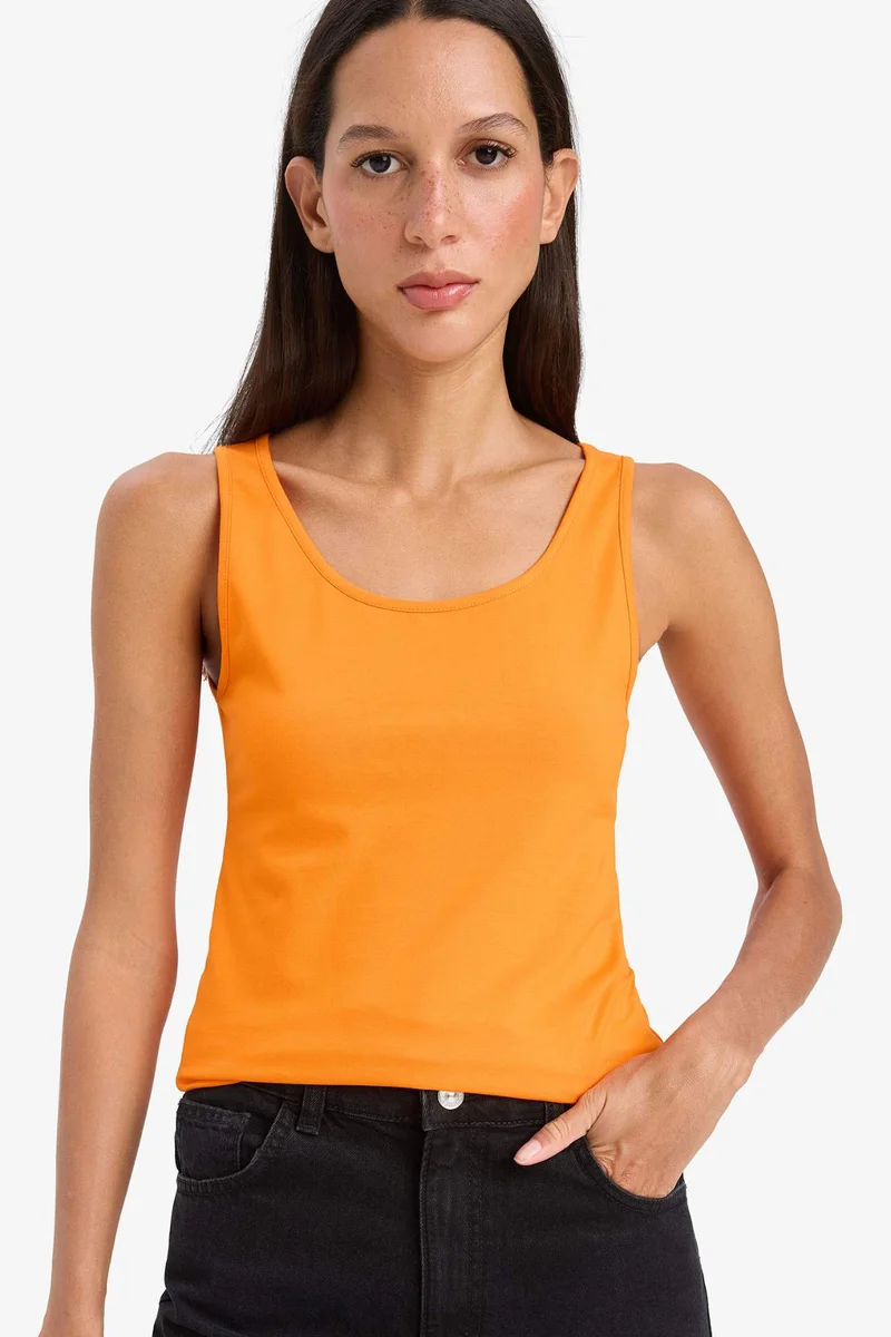 ديفاكتو Slim Fit Basic Round Collar Sleeveless Tank Top