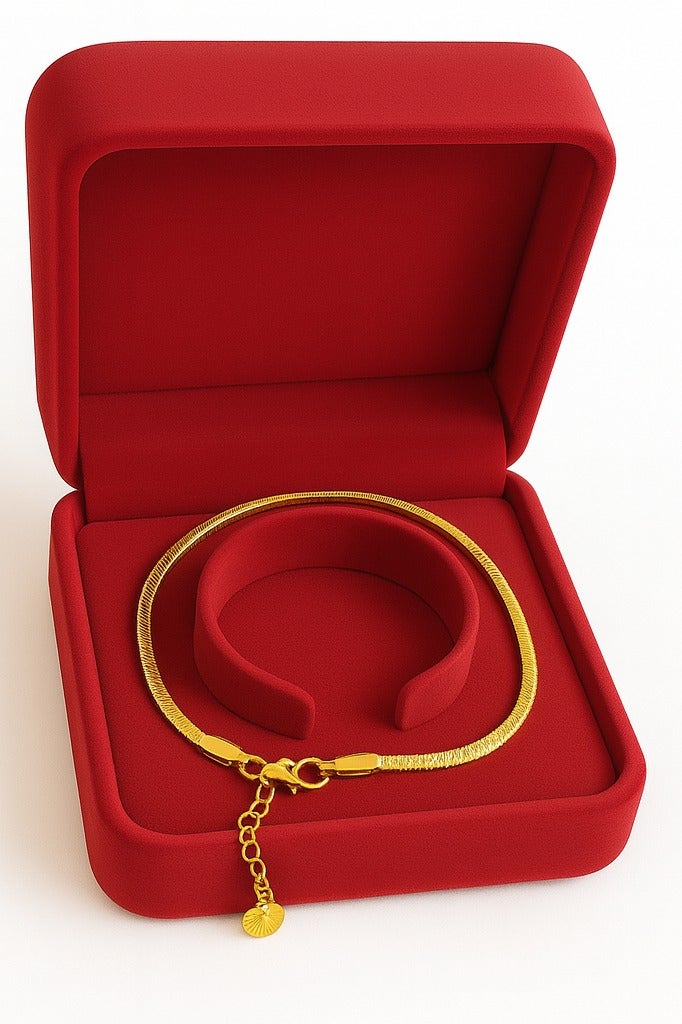 SARAOONT 18K Gold Plated Bracelet for Women Adjustable Cuban Link with Heart Charm - Image 1