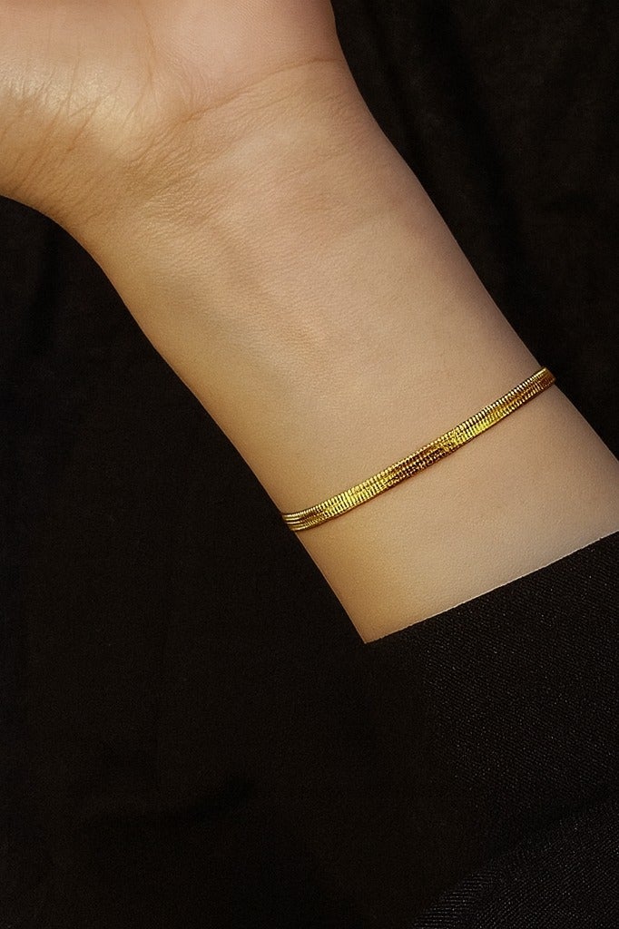 SARAOONT 18K Gold Plated Bracelet for Women Adjustable Cuban Link with Heart Charm - Image 3