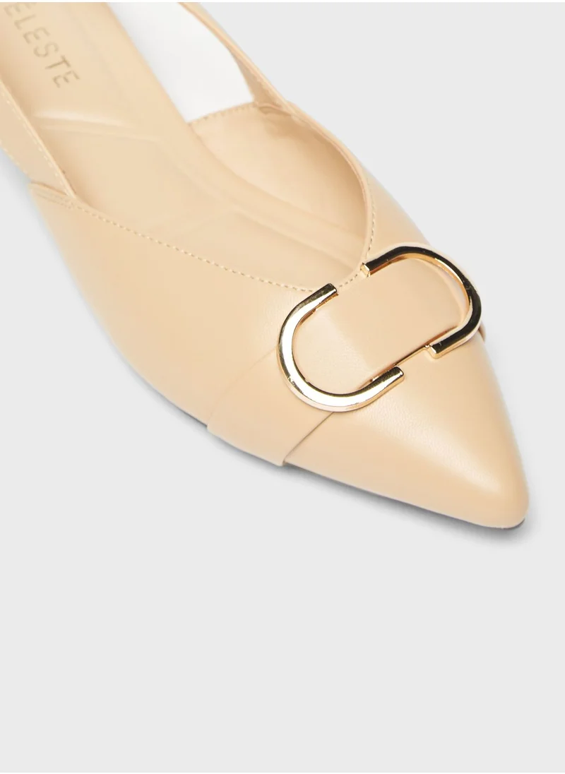 سيليست Close Toe Ankle Strap Pumps
