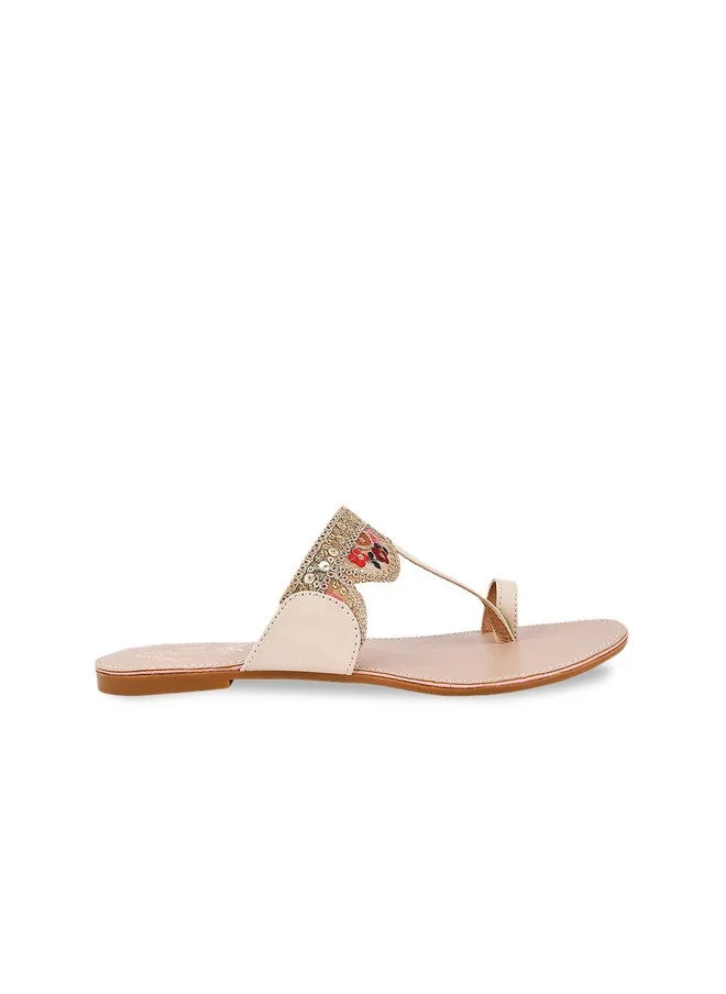Shoetopia Shoetopia Girls Embroidered Ethnic One Toe Flats