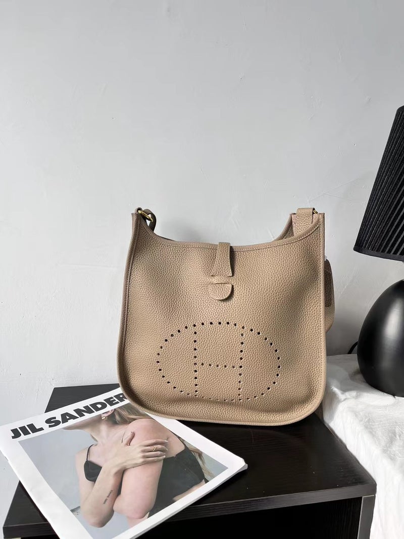 New Women'S Bag 2023 Genuine Leather Cowhide Original Lychee Pattern Shoulder Crossbody Women'S Bag Casual Bucket Bag Fashion - Image 1