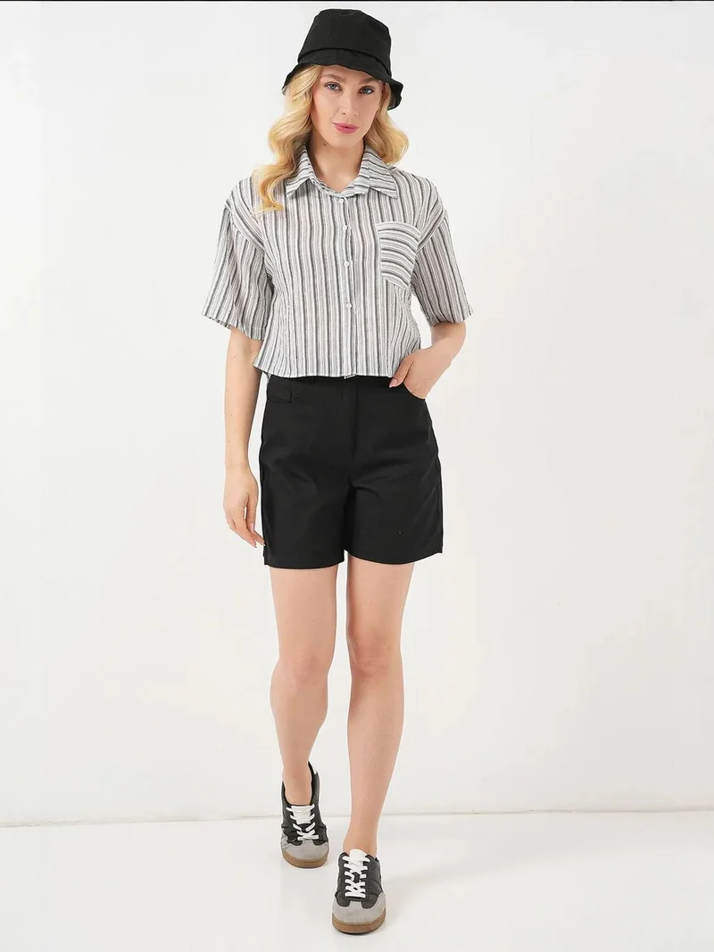 بيغ دارت قميص قصير مخطط بجيوب من