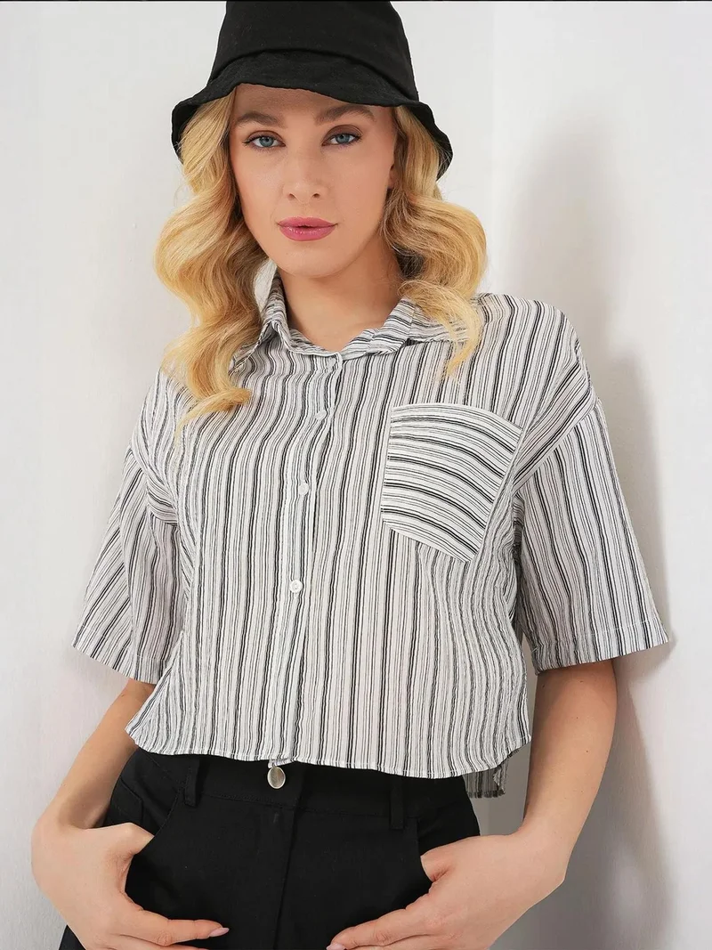 بيغ دارت قميص قصير مخطط بجيوب من