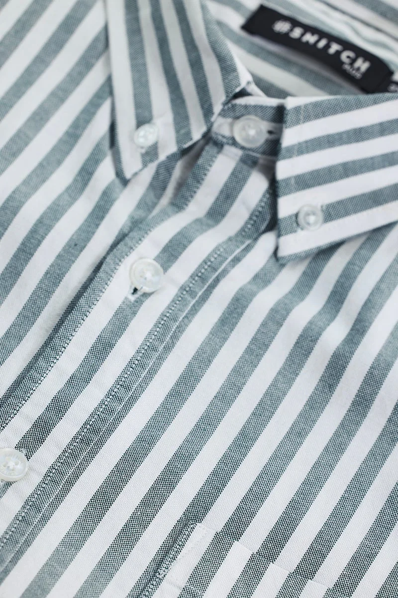 سنيتش قميص فورتوناتو مقاس كبير مخطط باللون الرمادي الفاتح