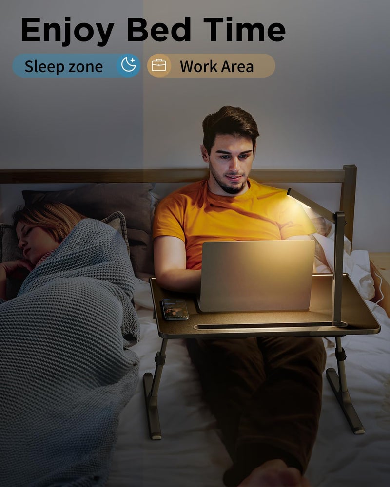 SAIJI طاولة سرير لابتوب مع ضوء مكتب LED، حامل لابتوب قابل للتعديل من SAIJI للسرير، طاولة قابلة للطي من جلد PVC بحجم XX كبير مع حامل كتب، مسند للمعصم، مساحة إضافية للساقين (أسود) - Image 5