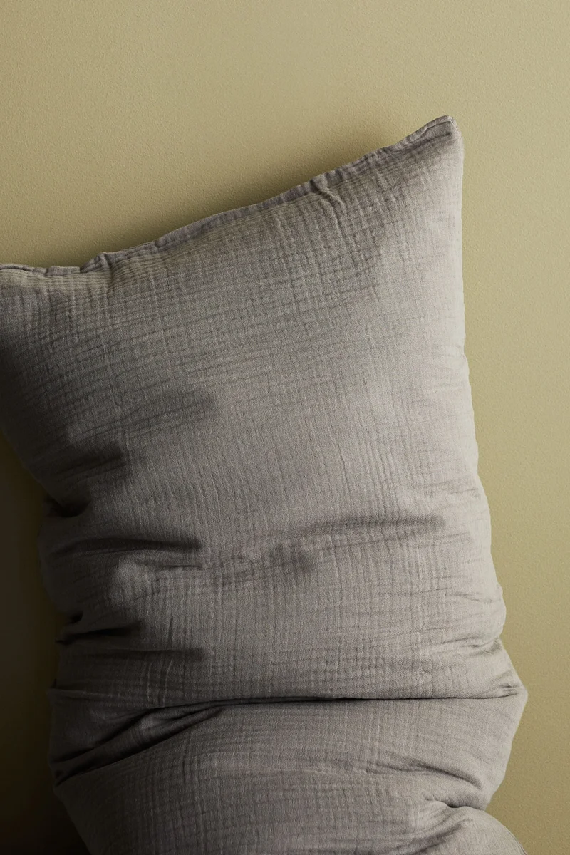 H&M Cotton muslin pillowcase