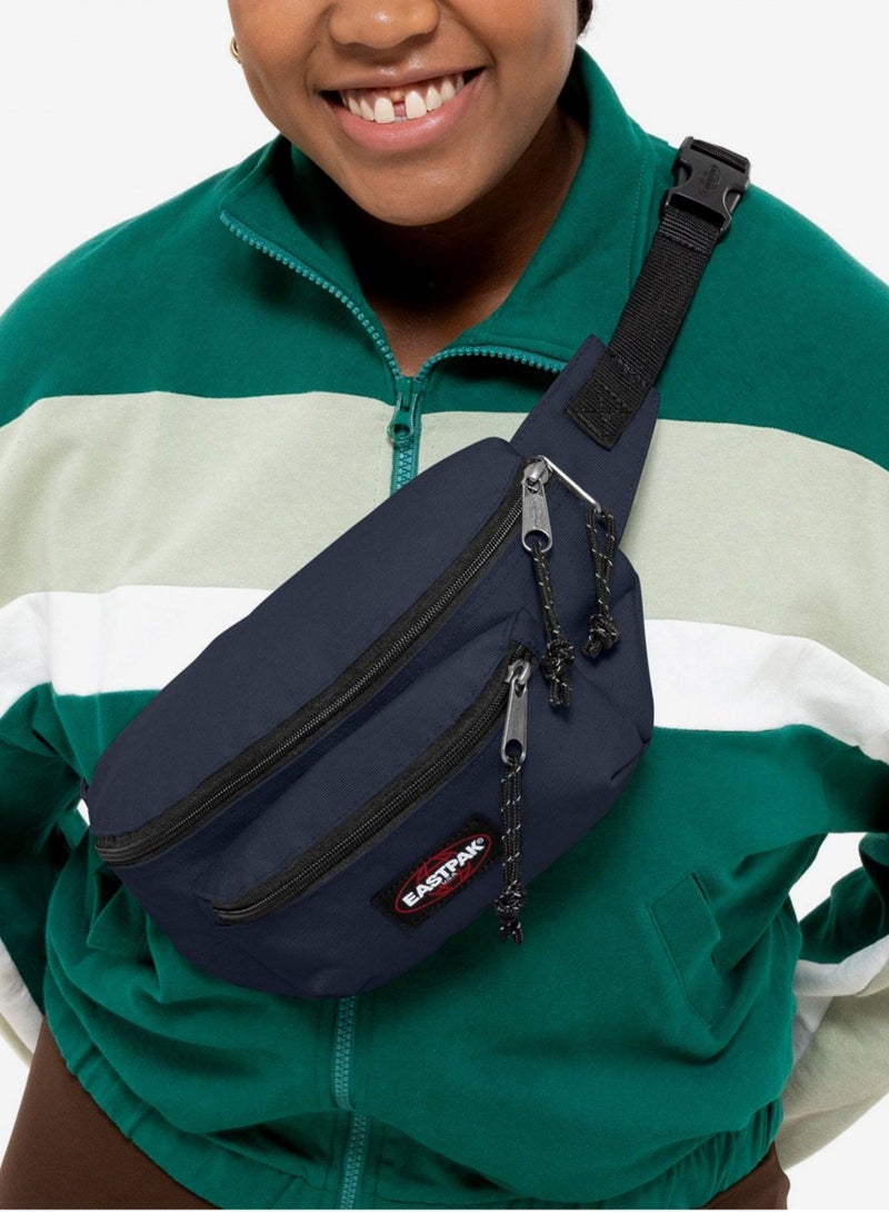 EASTPAK Doggy Medium Unisex Waistbag - Ultra Marine - Image 5