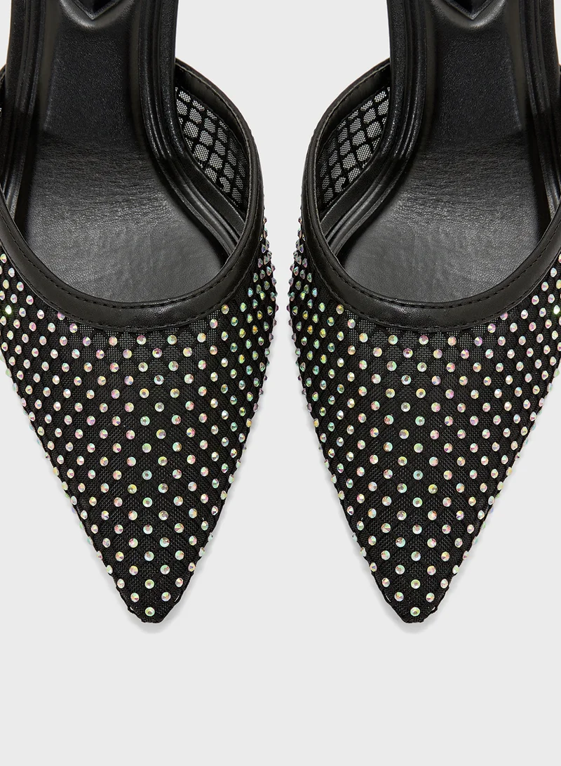 Truffle Stud Detail Dounue Strap Pump