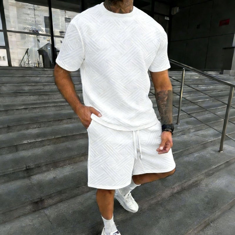 Men's Casual Short Sleeve T-Shirt and Shorts Two-Piece Set - Image 4