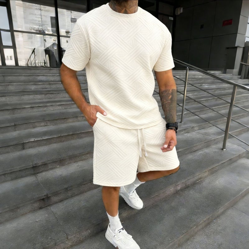 Men's Casual Short Sleeve T-Shirt and Shorts Two-Piece Set - Image 2