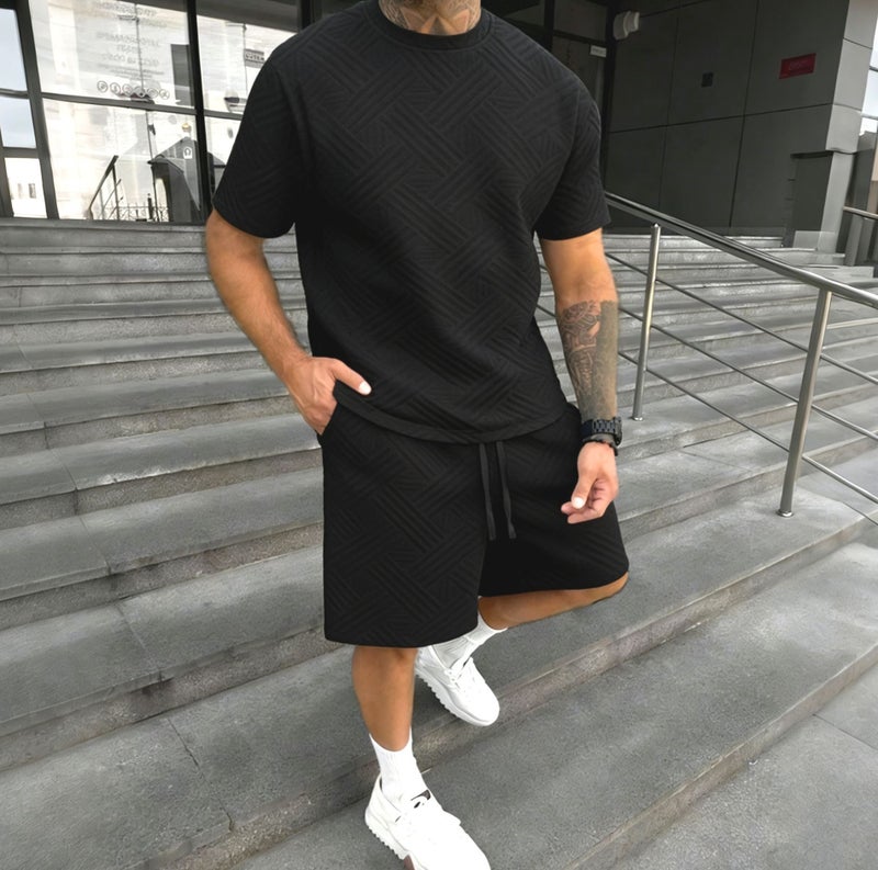 Men's Casual Short Sleeve T-Shirt and Shorts Two-Piece Set - Image 3