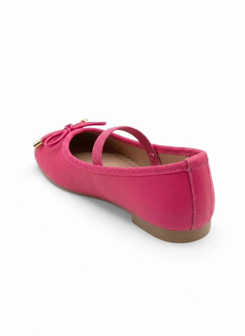 Geoomnii  Junior Girls’ Closed Flat Shoes – Comfortable, Lightweight & Everyday Wear for Women | Best Price UAE