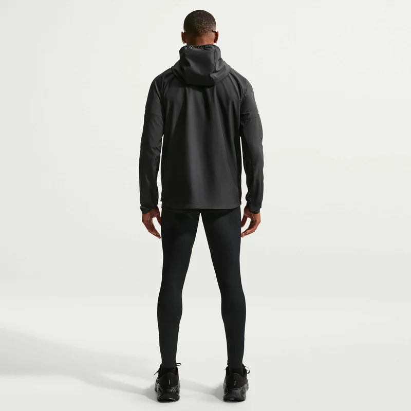 Nike Black Men's Miler Repel Running Jacket for Men | Best Price UAE