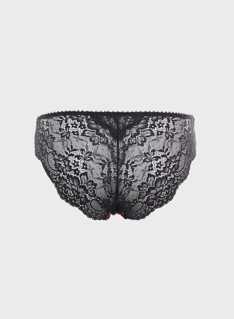 Dorina Scallop Lace Trim Brief