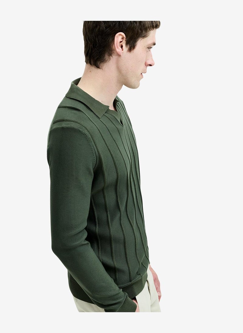 French Connection Men's Open Collar Vertical Stitch Green Knit Top - Image 2