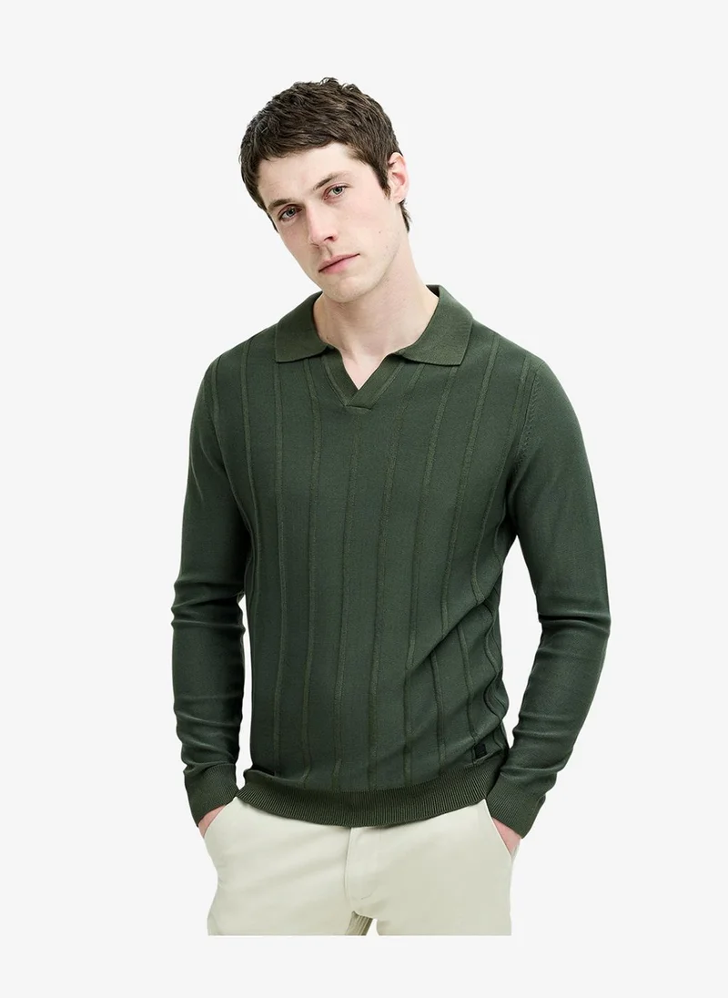 Men's Open Collar Vertical Stitch Green Knit Top