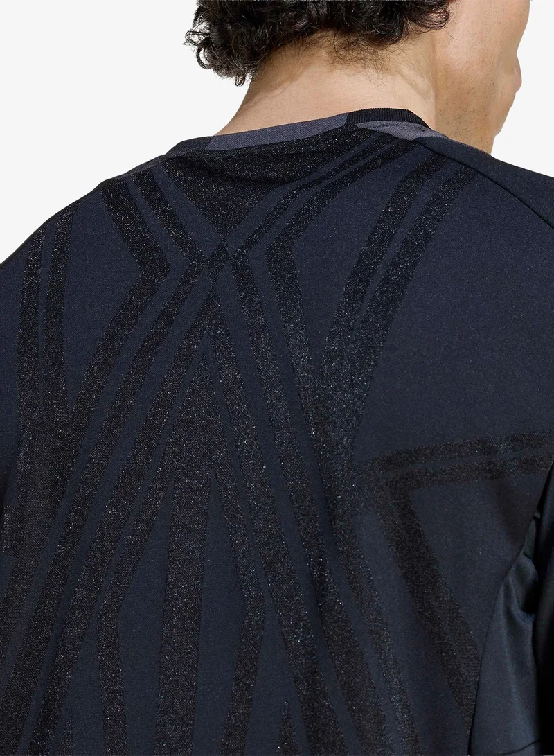 Adidas Originals BLACK Graphic Jersey for Men | Best Price UAE