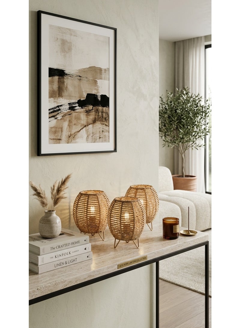 Lampshade with battery bulb - Image 1