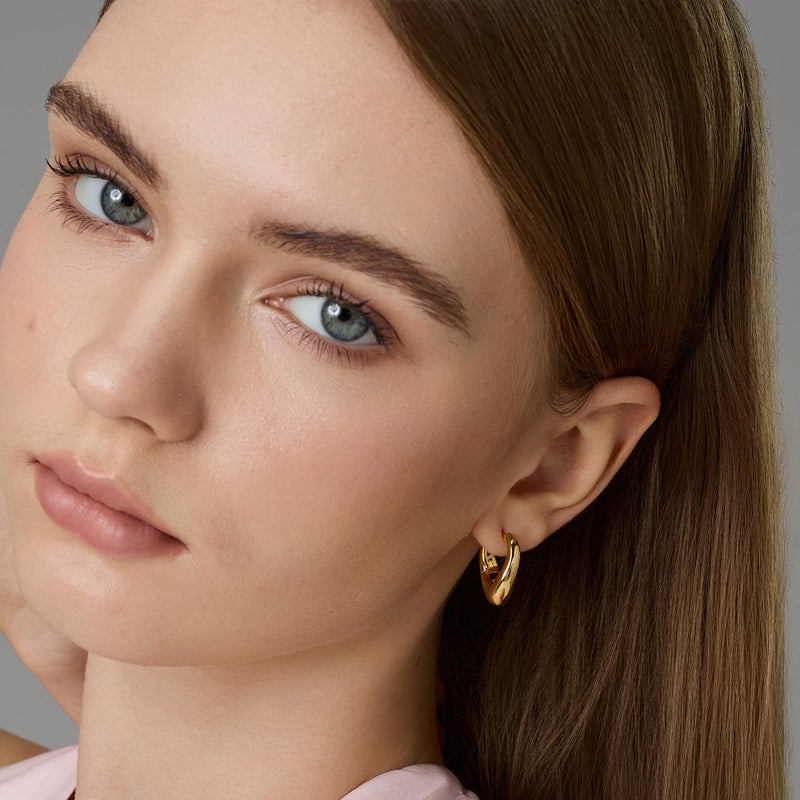 FRUMOS 18K Gold Plated Twisted Teardrop Huggie Hoop Earrings for Women, Hypoallergenic 925 Sterling Silver Post Earrings with Secure Hinge Closure, Lightweight Minimalist Gold Hoops - Image 3