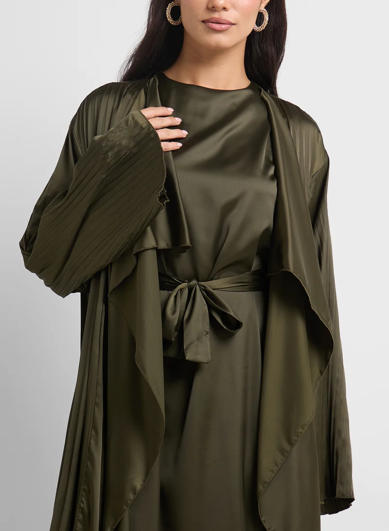 Khizana Dress Set With Layering Jacket