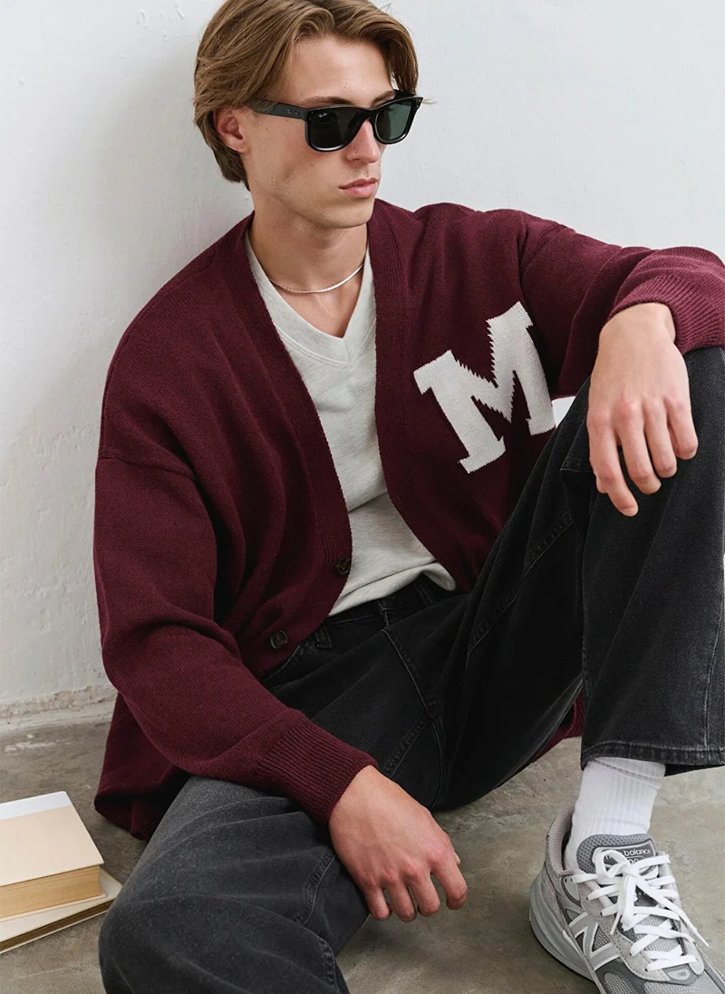 مافي Crew Neck Button Cardigan
